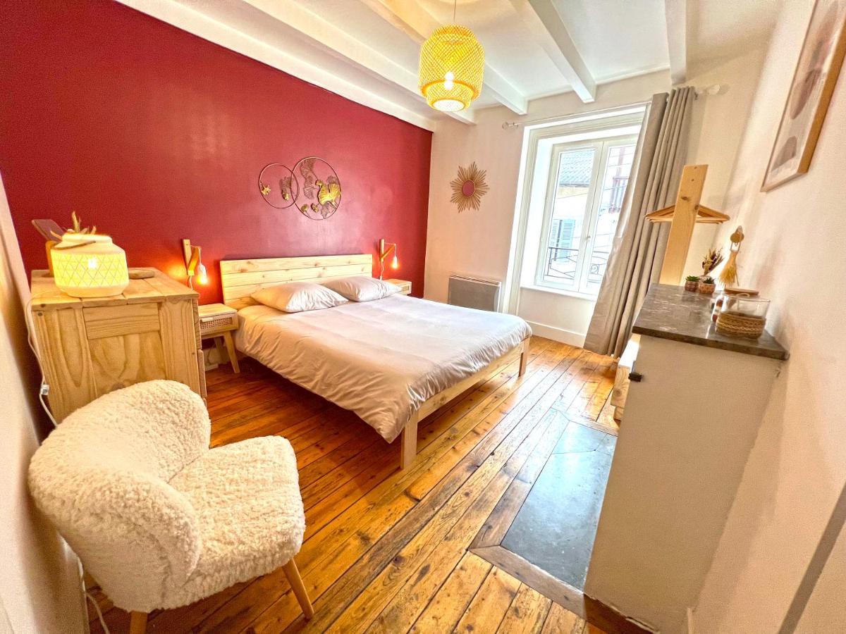 Poncin Gite Cosy Avec Jacuzzi Classe 3 Etoiles מראה חיצוני תמונה